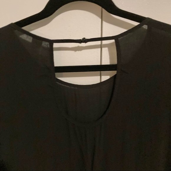 OLD NAVY Black High Low Back Keyhole Peplum Blouse Womens Large - Picture 9 of 13